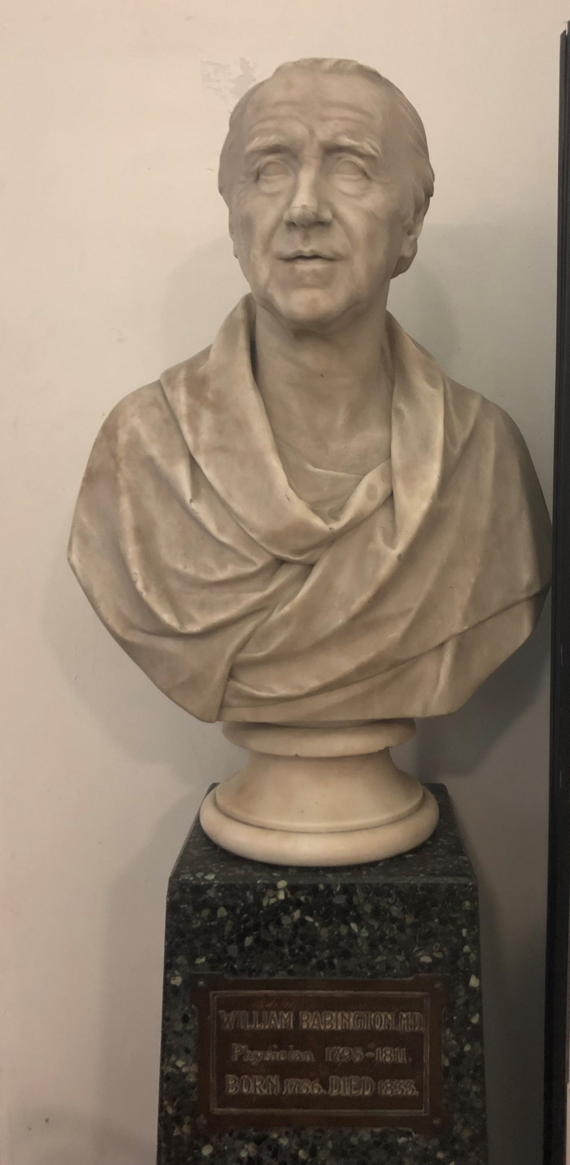William Babington's monument, Guy's Hospital, London - 01.JPG